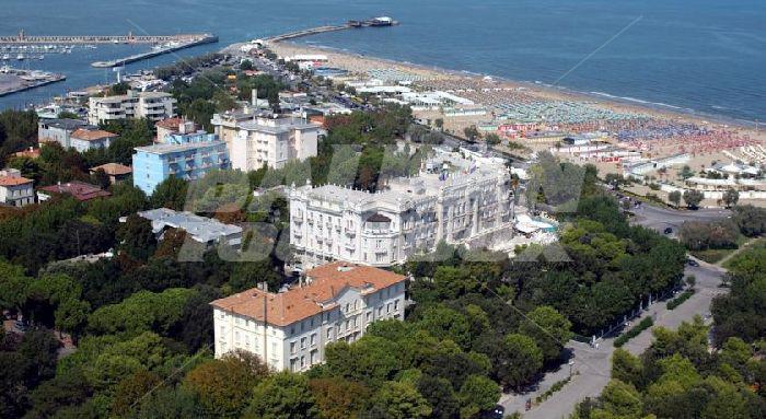 holiday in Grand Hotel Rimini e Residenza Parco Fellini 