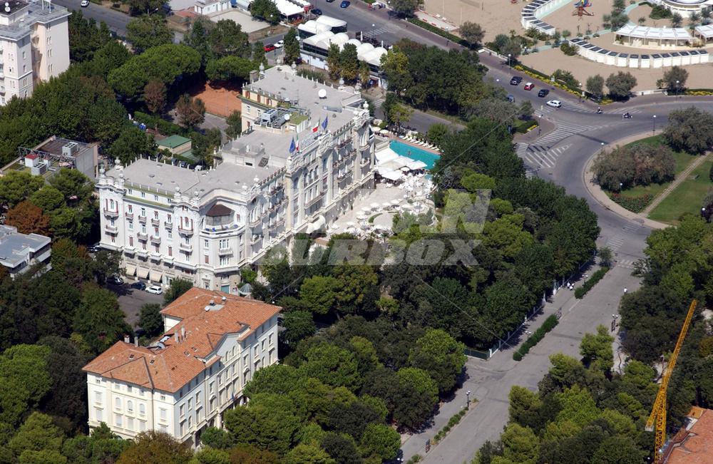 holiday in Grand Hotel Rimini e Residenza Parco Fellini 