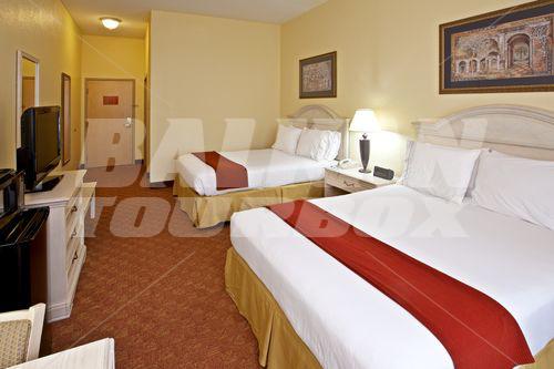 holiday in Holiday Inn Express Hotel & Suites Richmond