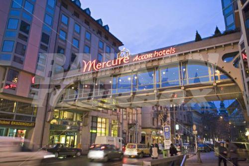 holiday in Mercure Budapest Korona