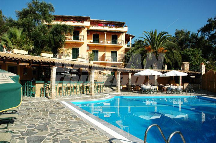 holiday in  Villa Yannis Apartments and Suites (Yiannis)