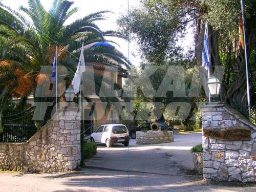 holiday in Villa Yannis Apartments and Suites (Yiannis)