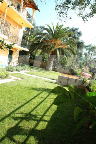 holiday in Villa Yannis Apartments and Suites (Yiannis)