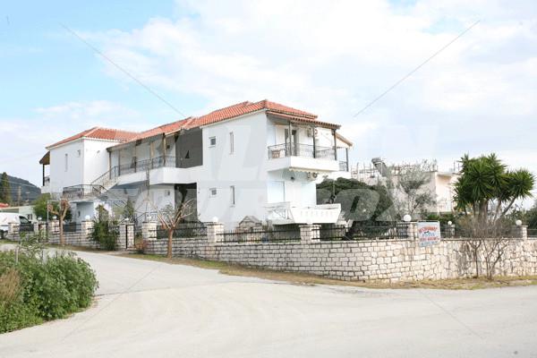 почивка в  Villa Fotis