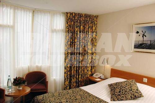 почивка в Golden Tulip Amsterdam Zaandam