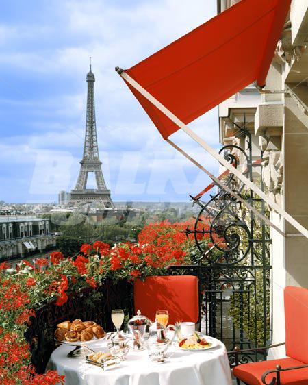 holiday in Plaza Athenee