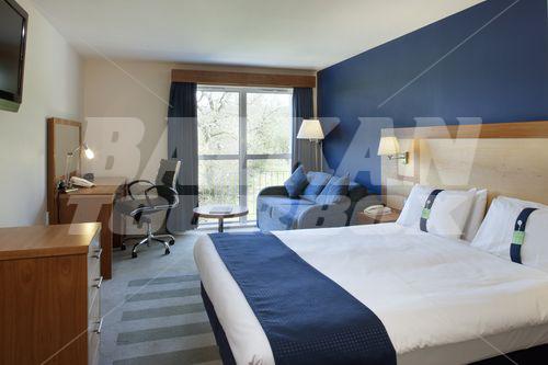 почивка в Holiday Inn Bristol Airport