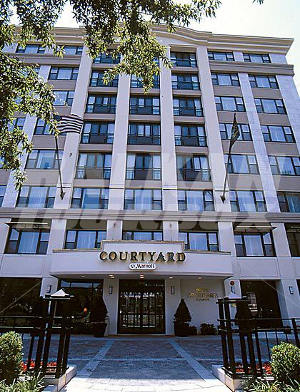 holiday in Courtyard by Marriott Washington Embassy Row