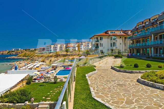 holiday in Black Sea Paradise Aprthotel