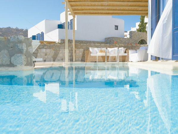 почивка в Grecotel Mykonos Blu