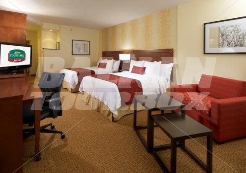 holiday in Courtyard by Marriott Pittsburgh Airport Settlers Ridge