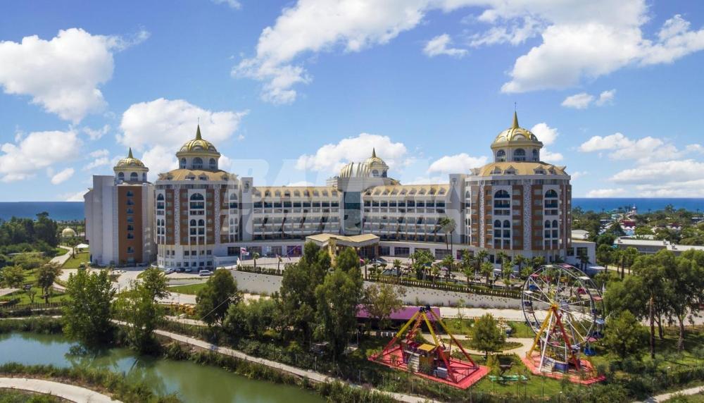 почивка в Delphin Be Grand Resort