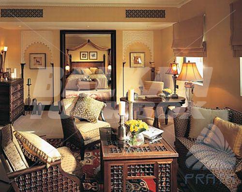 holiday in Al Qasr