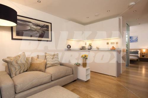 holiday in Think Apartments Earls Court London