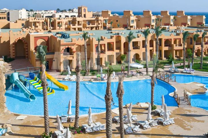 почивка в  Rehana Royal Beach Resort