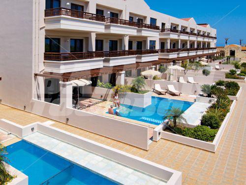 почивка в Asterion Beach and Suites