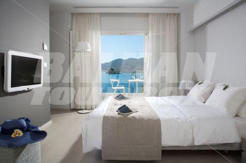 почивка в Patmos Aktis Suites and Spa