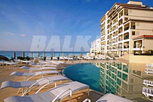 holiday in Grand Park Royal Cancun Caribe