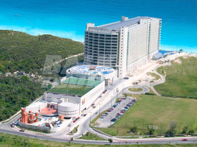 holiday in  Great Parnassus Resort and Spa Cancun