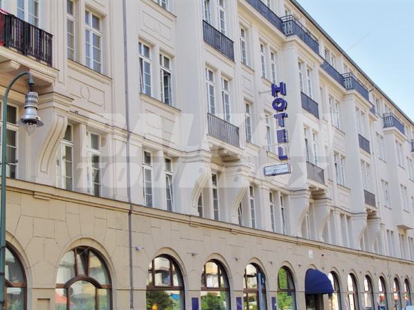 почивка в  Winter's Berlin Am Mitte Checkpoint Charlie