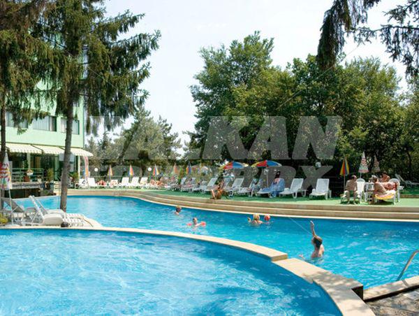 holiday in Family Hotel Briz,