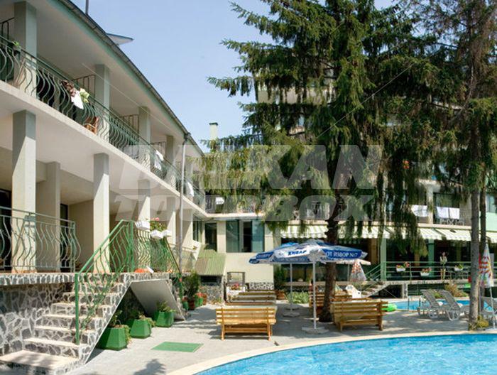 holiday in Family Hotel Briz,