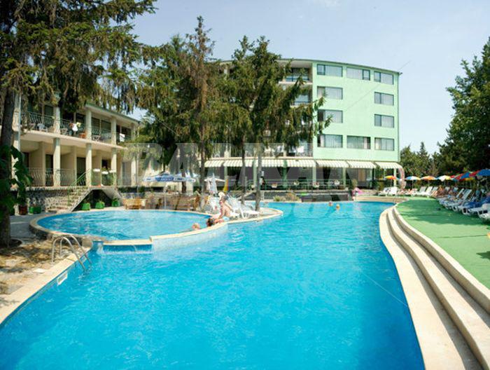 holiday in Family Hotel Briz,