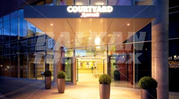 почивка в Courtyard by Marriott Berlin City Center