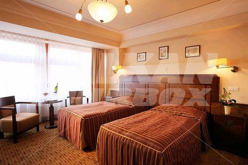 holiday in Best Western Premier Majestic Plaza