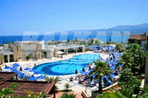 почивка в Grand Hotel Holiday Resort