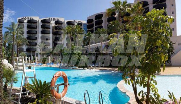 почивка в Albir Playa Hotel and Spa