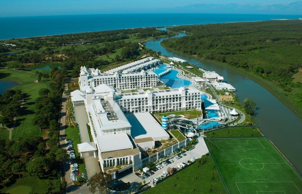 holiday in Titanic Deluxe Belek