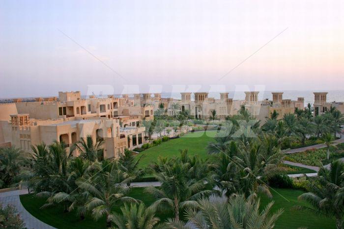 holiday in Al Hamra Fort Hotel & Beach Resort