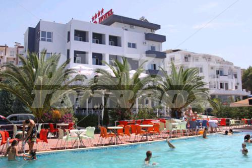 почивка в Grand Hotel Saranda