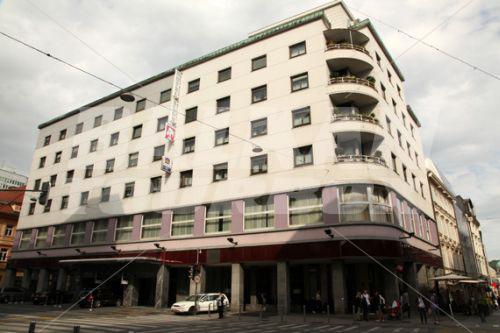 holiday in Best Western Premier Hotel Slon