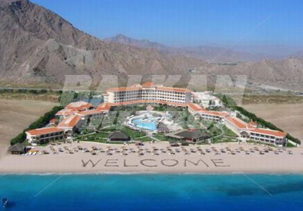 почивка в  Fujairah Rotana Resort & Spa