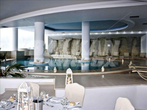 почивка в Aegean Blue Hotel