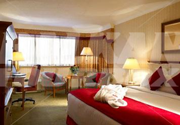 почивка в Marriott City Centre Bristol