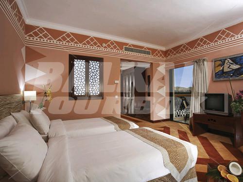 почивка в Moevenpick Resort Aswan