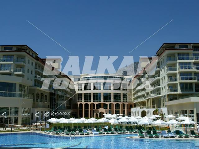 holiday in Kemer Barut Collection