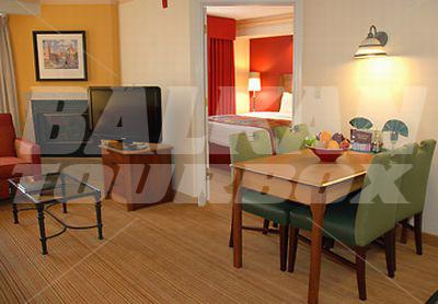 holiday in Residence Inn by Marriott Kansas City Country Club Plaza