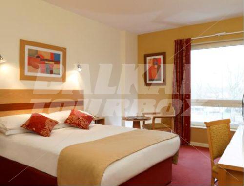 holiday in Jurys Inn Limerick