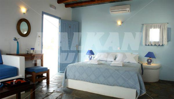 holiday in Anatoli Hotel Folegandros