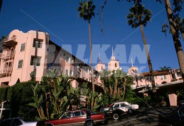 holiday in Beverly Hills Hotel & Bungalows