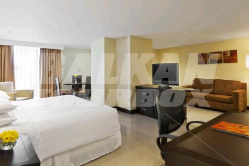 holiday in Four Points by Sheraton Cali