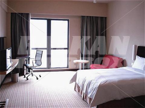 почивка в Express By Holiday Inn Putuo