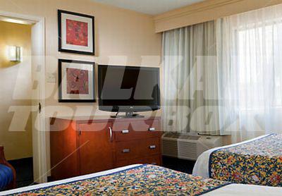 holiday in Courtyard by Marriott Dallas Arlington - Entertainment District