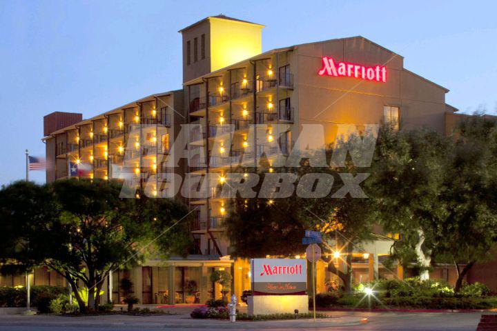 holiday in  Marriott Plaza San Antonio