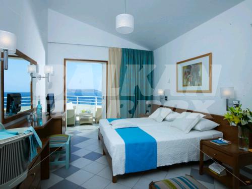 почивка в Proteas Blu Resort