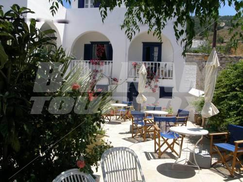 holiday in Nefeli Hotel Hydra